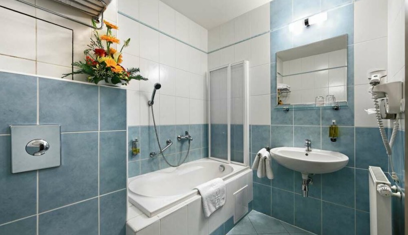 PARKHOTEL HLUBOKÁ NAD VLTAVOU Hluboká nad Vltavou